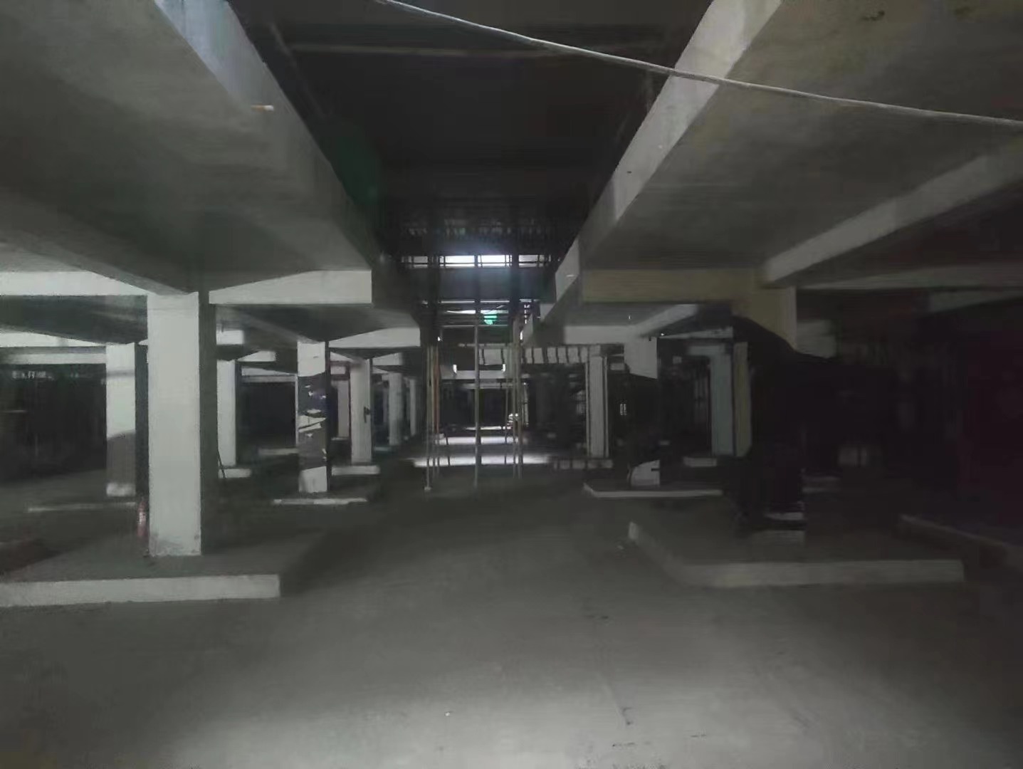 南阳山东又一个上海博普LOFT车库拔地而起